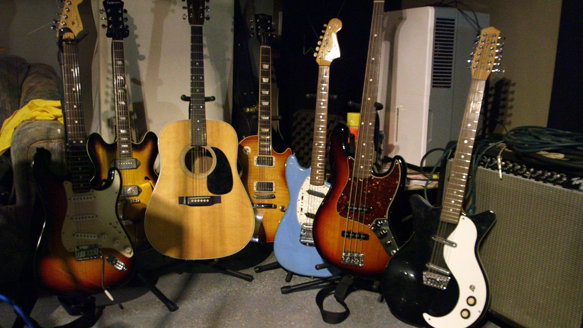 crashlamp guitars picture